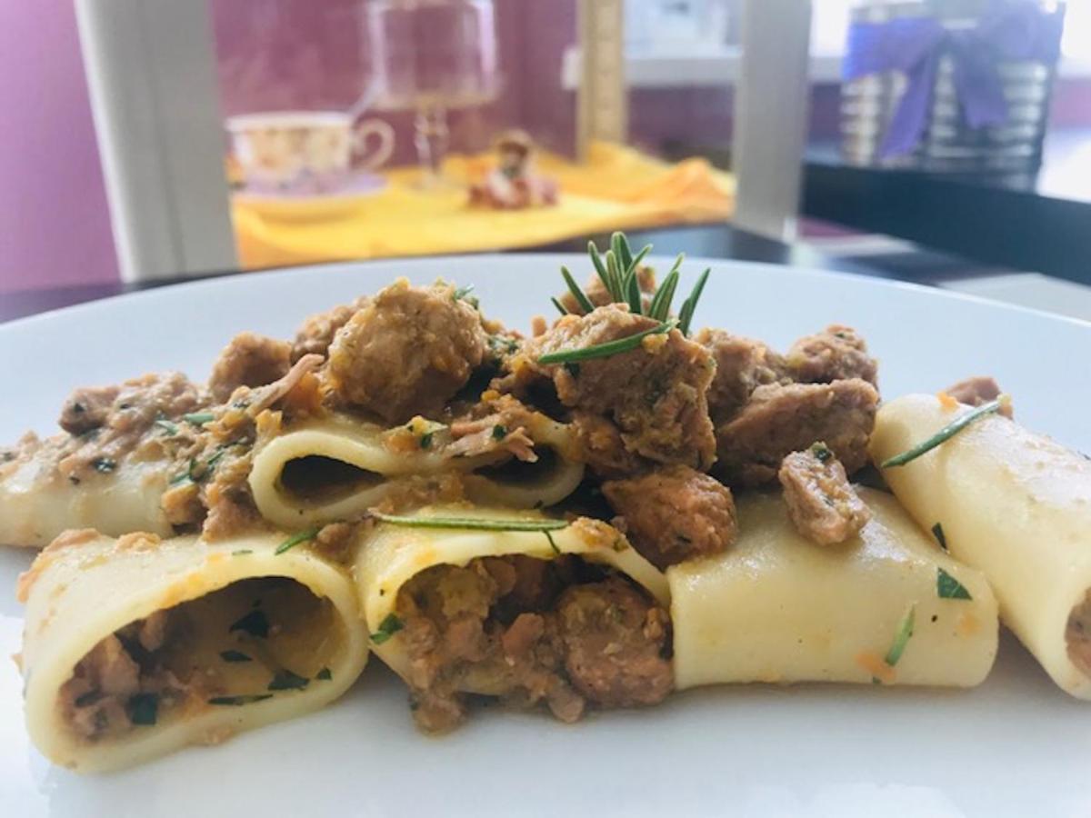 Albergo Trattoria Italia 데센자노델가르다 외부 사진